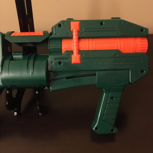 Buzz Bee Toys Belt Blaster with 29 case Belt & 29 Darts / Nerf Like Blaster - Picture 7 of 12